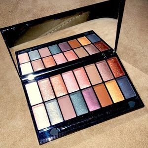 Beauty Gems Eye Palette